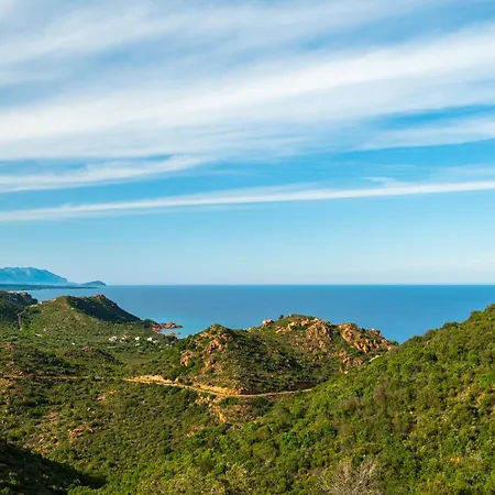 Casa Per 4 Con Terrazza E Vista Sui Tacchi Lejlighed Ulassai